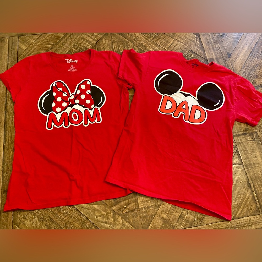 Disney mickey mouse matching shirts mom and dad